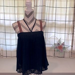 Soulmates pleated tank